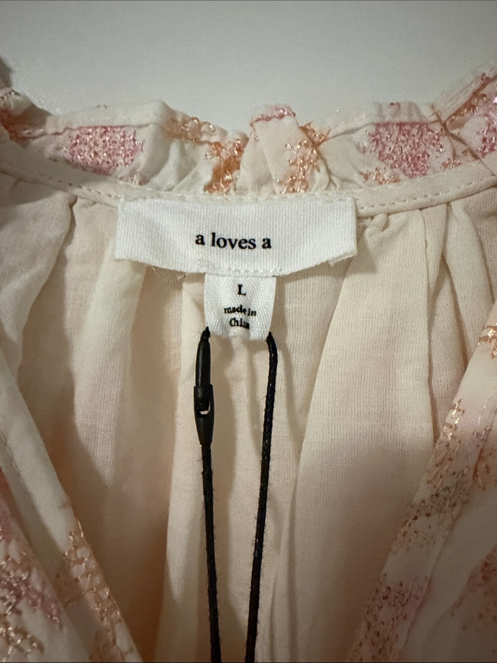 a loves a Dress - Picture 2 of 5